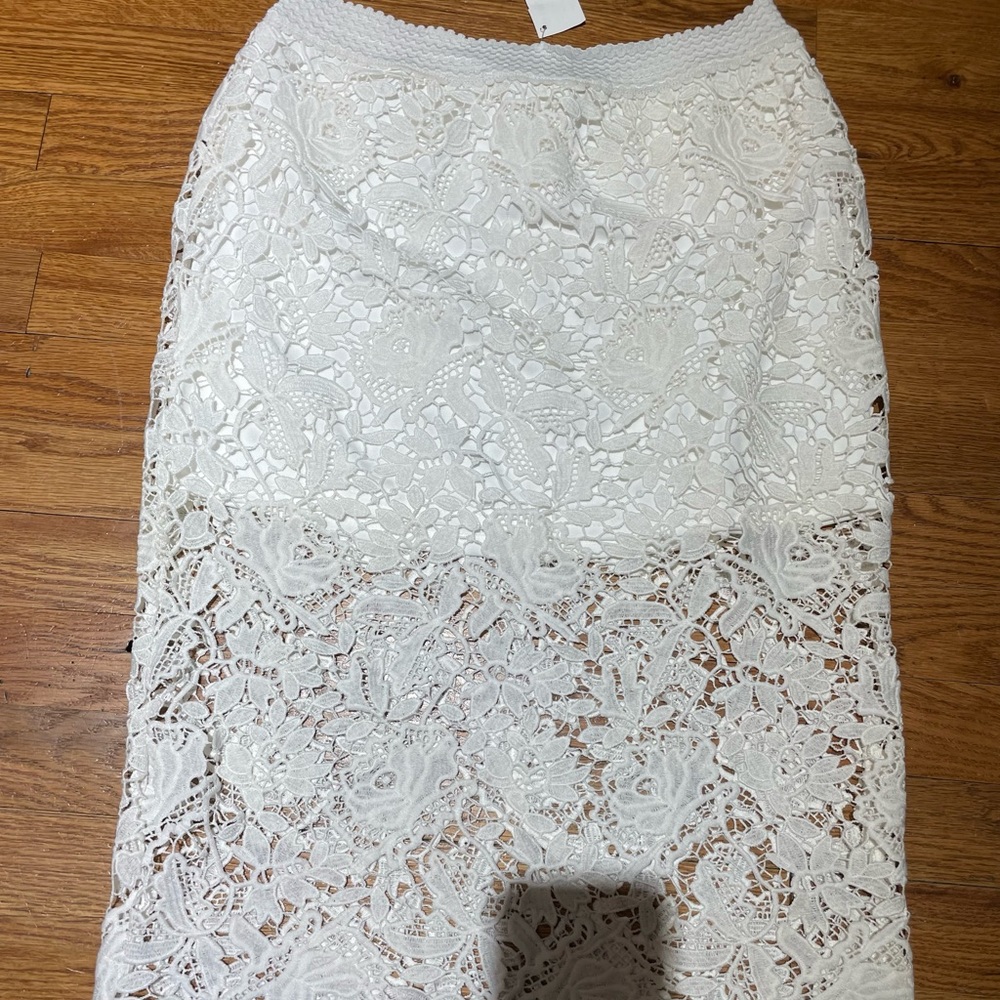 White Lace pencil knee length skirt flower